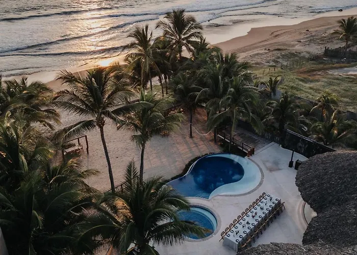 Aparthotel Escondite Zihuatanejo