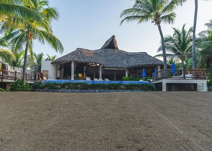 Escondite Aparthotel Zihuatanejo