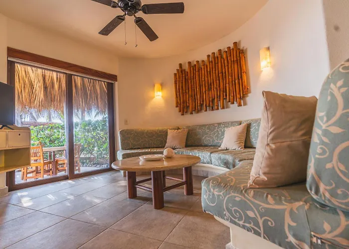 Aparthotel Escondite Zihuatanejo