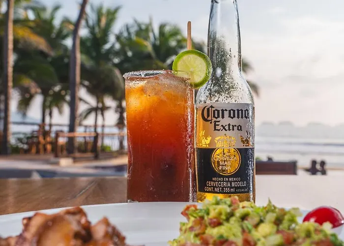 Escondite * Zihuatanejo